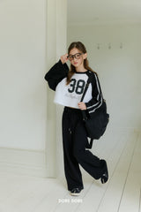 [DOREDORE] Lace raglan crop tee