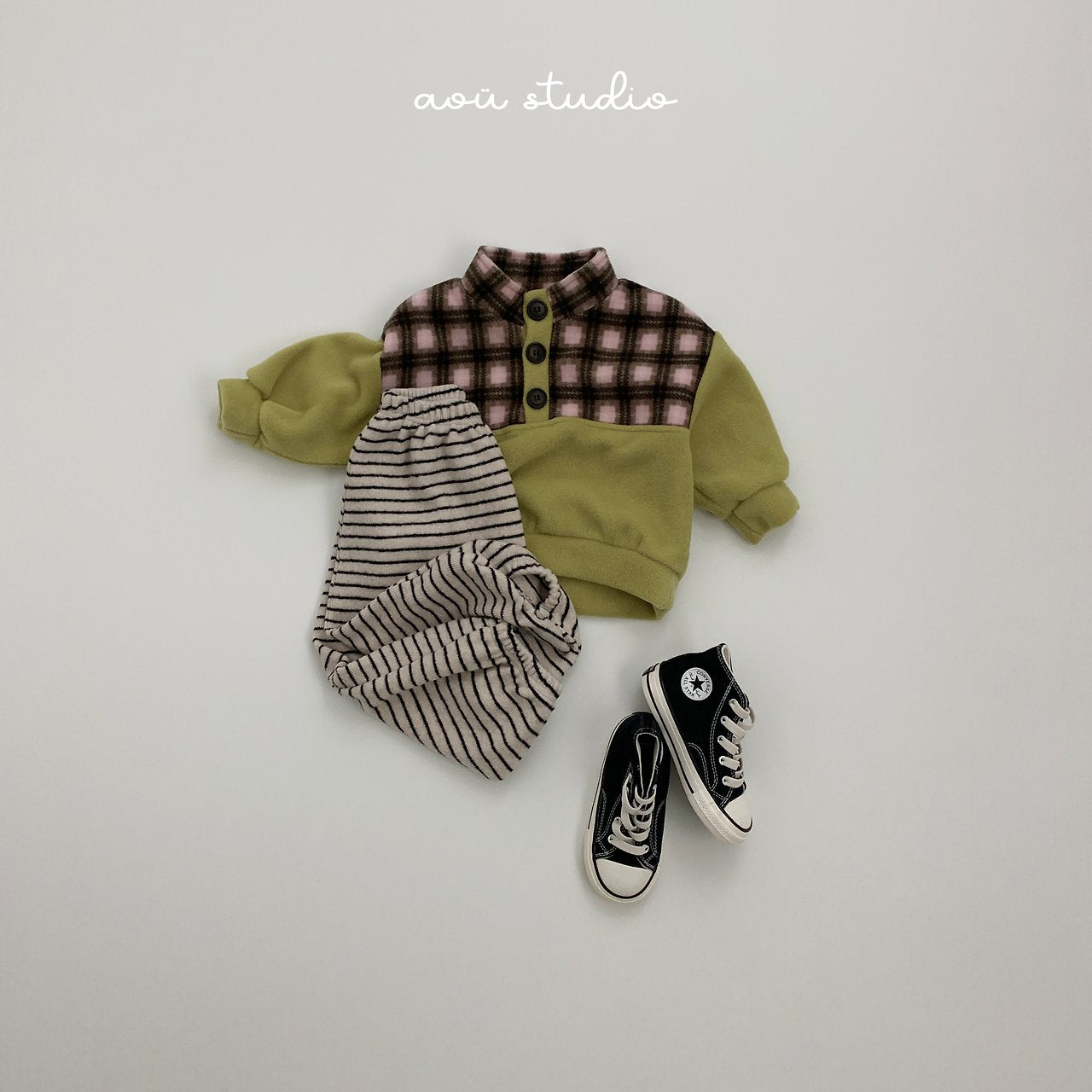 [aou studio] Pumpkin stripe jpgger pants