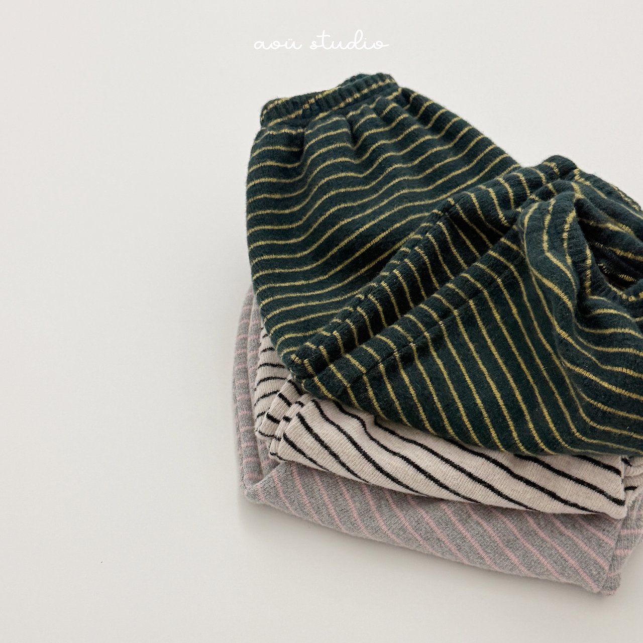 [aou studio] Pumpkin stripe jpgger pants