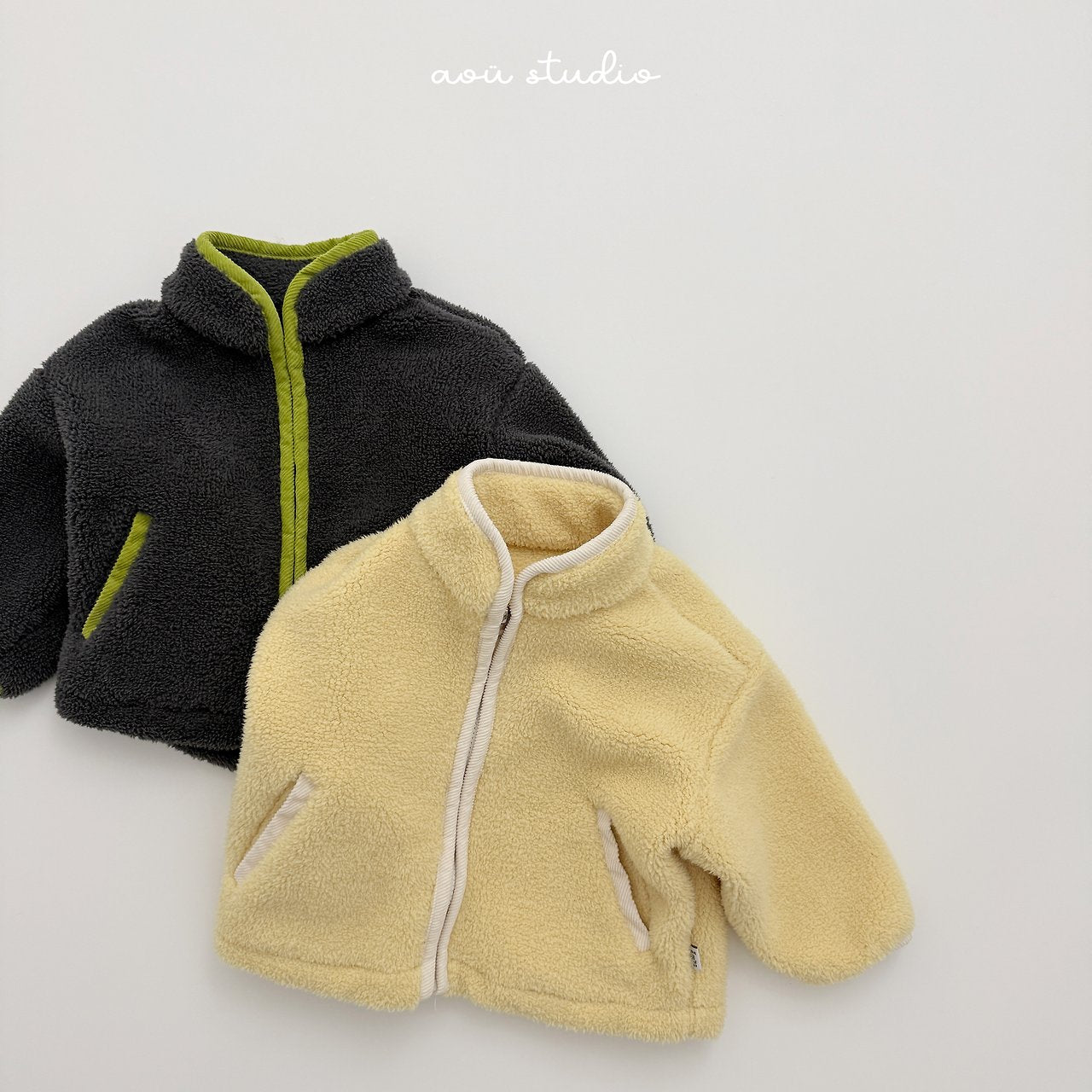 [aou studio] Kuu fleece jumper