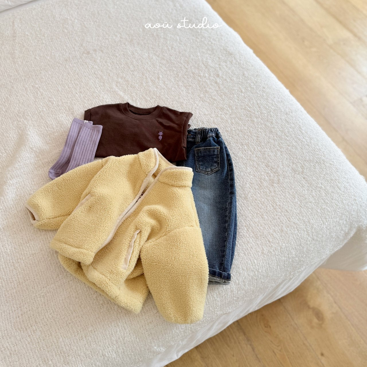 [aou studio] Kuu fleece jumper