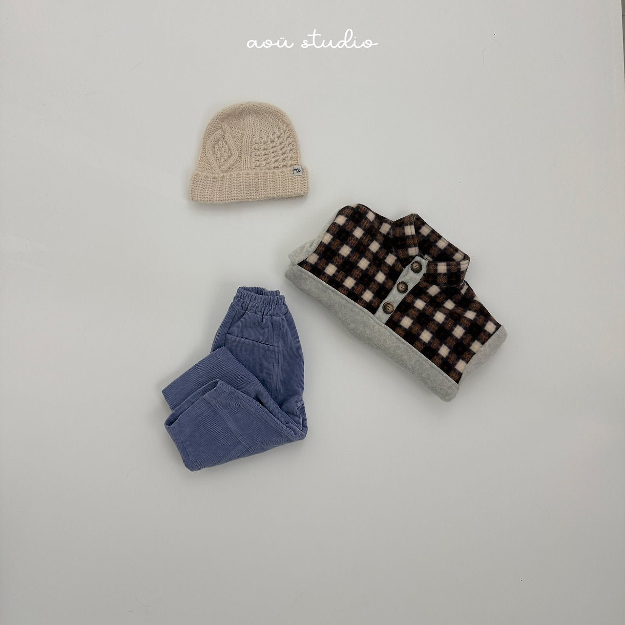 [aou studio] Check anorak