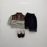 [aou studio] Check anorak