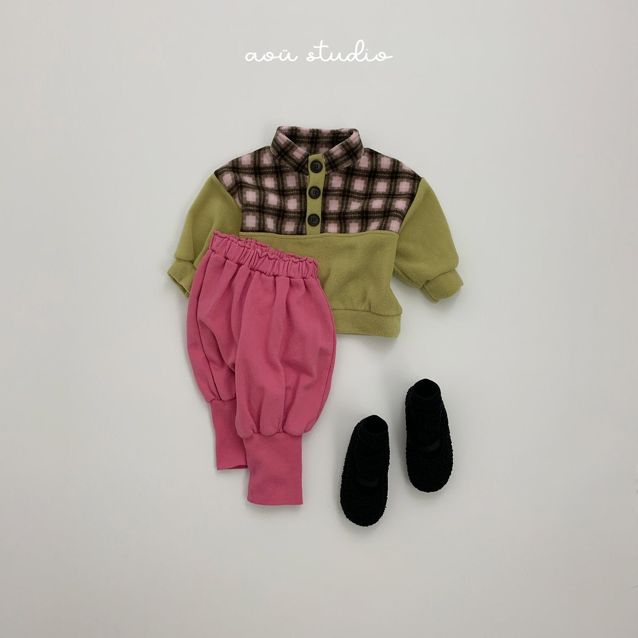 [aou studio] Check anorak