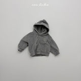 [aou studio] Beluga hoodie