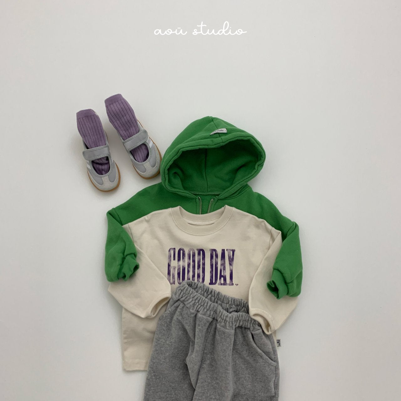 [aou studio] Beluga jogger pants