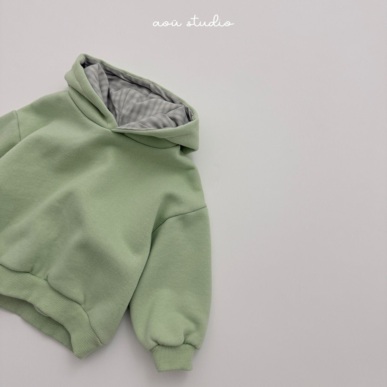 [aou studio] Bubble hoodie