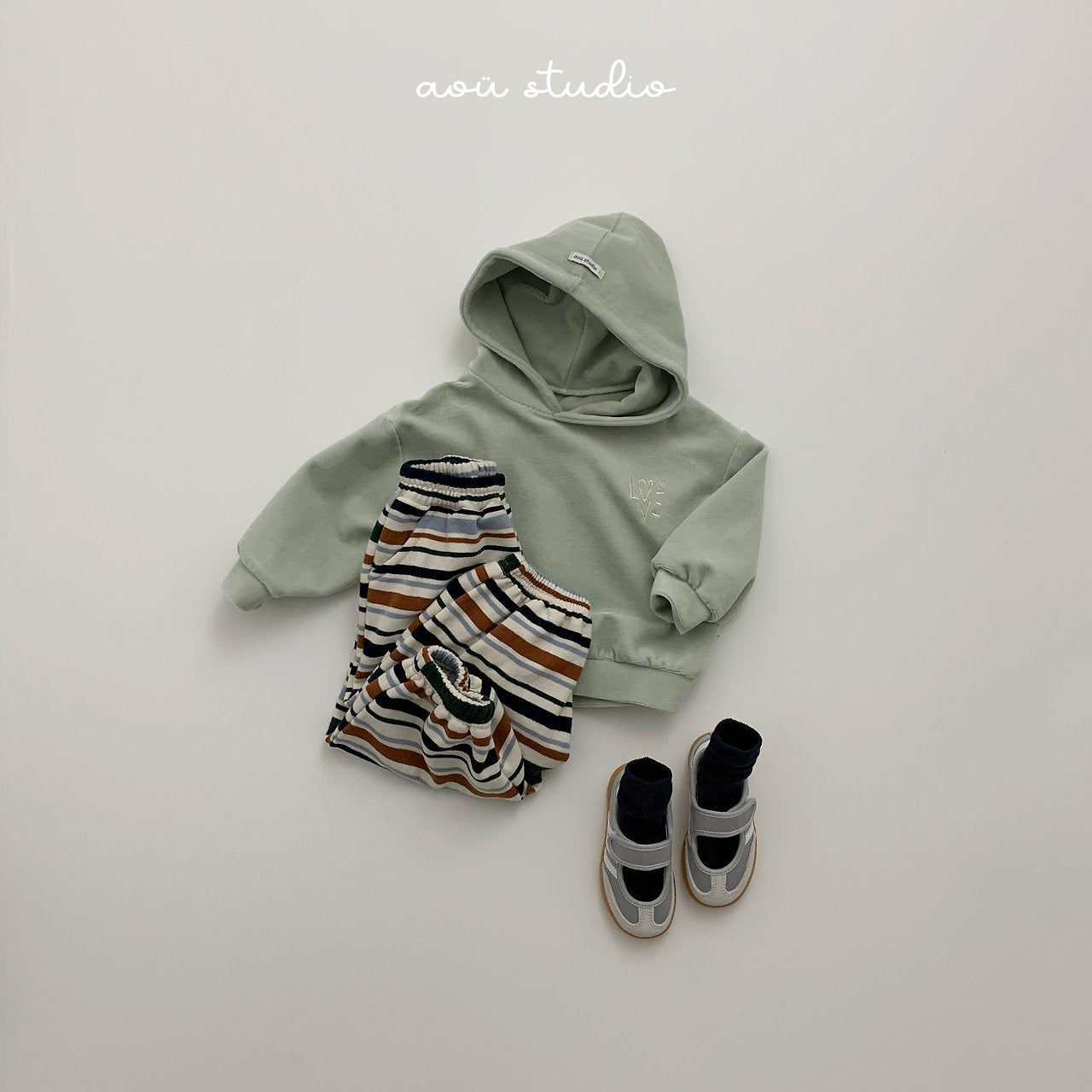[aou studio] Mochi stripe jogger pants