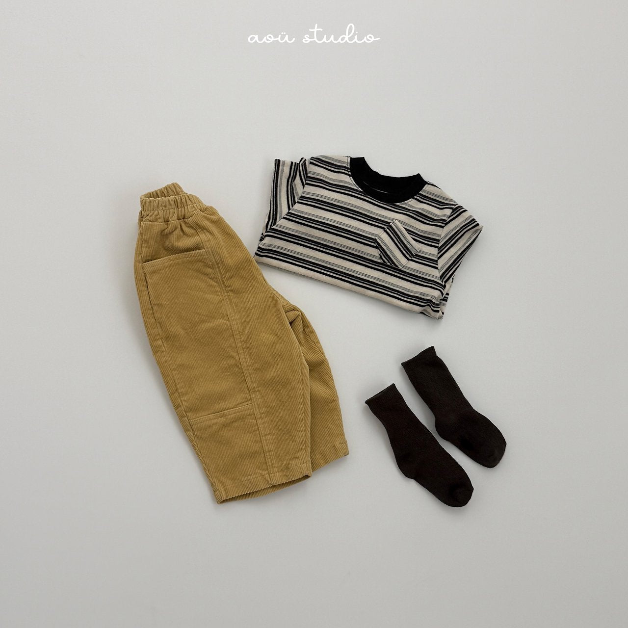 [aou studio] Noi pocket tee