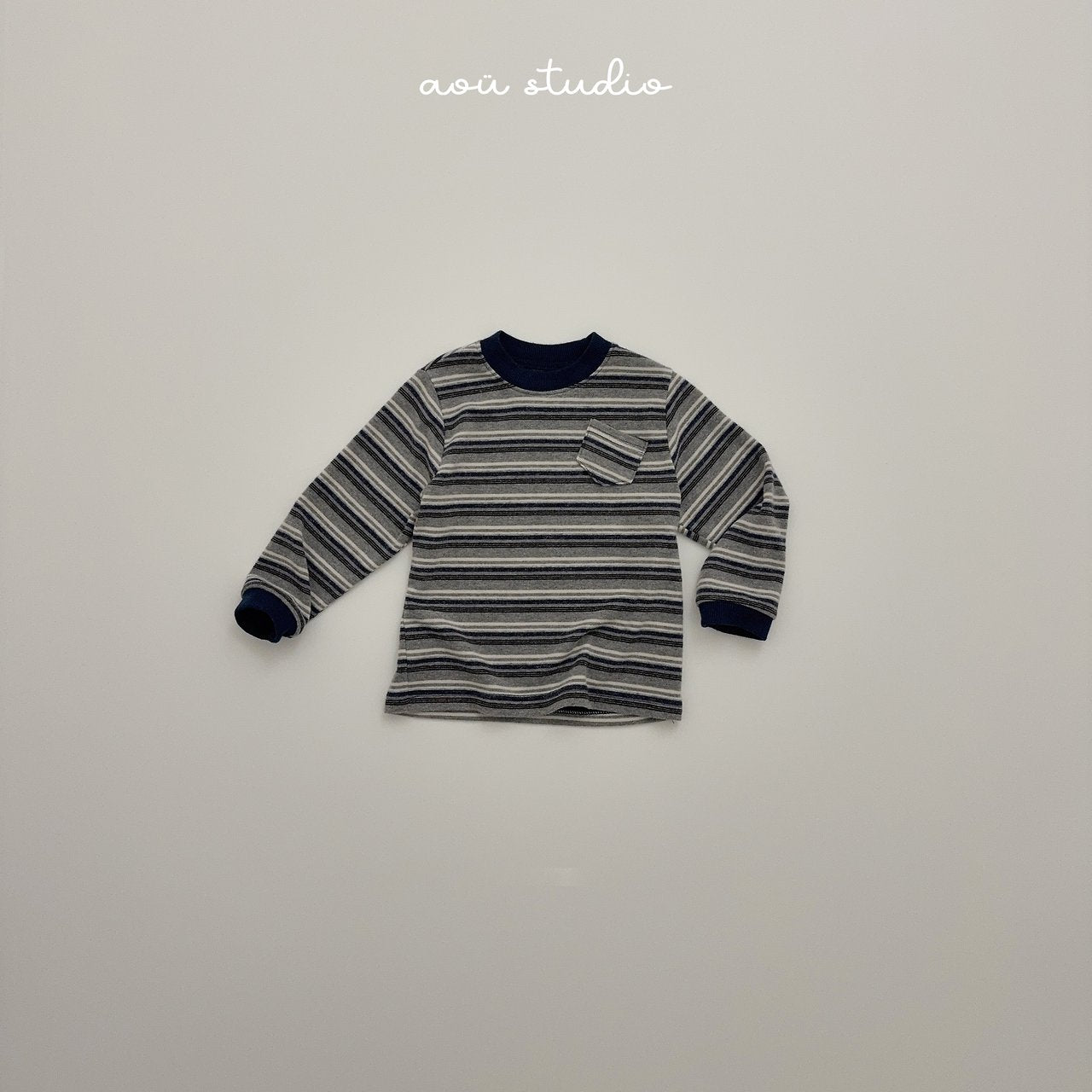 [aou studio] Noi pocket tee