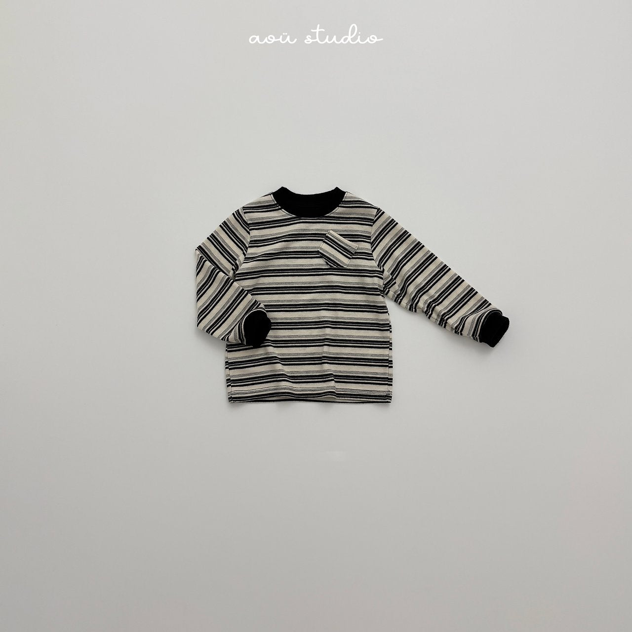 [aou studio] Noi pocket tee