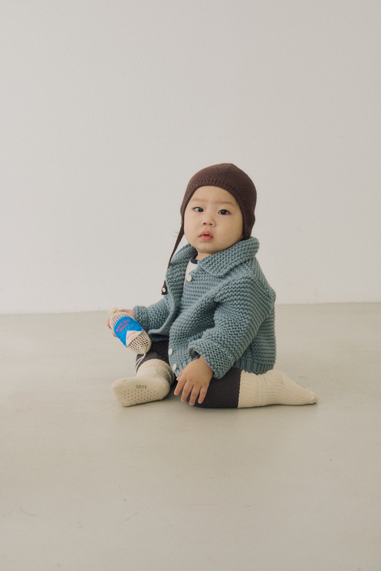[soye] Shy Bebe Raglan Tee