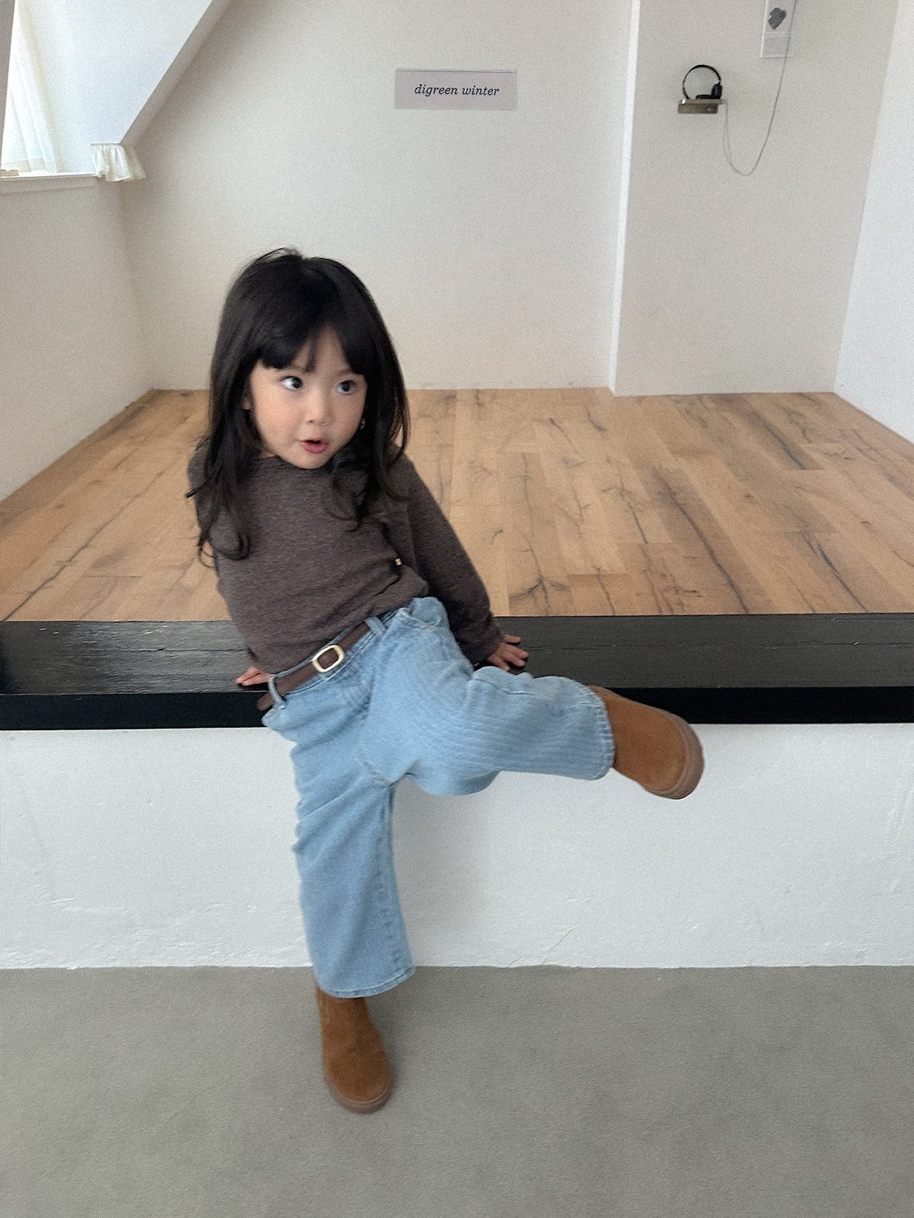 [digreen] Stitch Denim Pants
