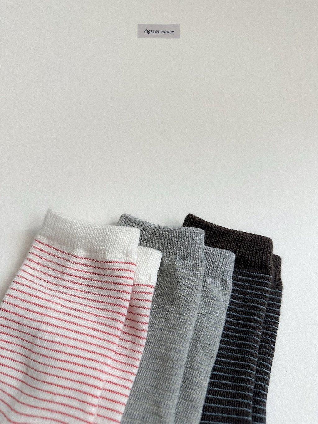 [digreen] Walnut Socks Set