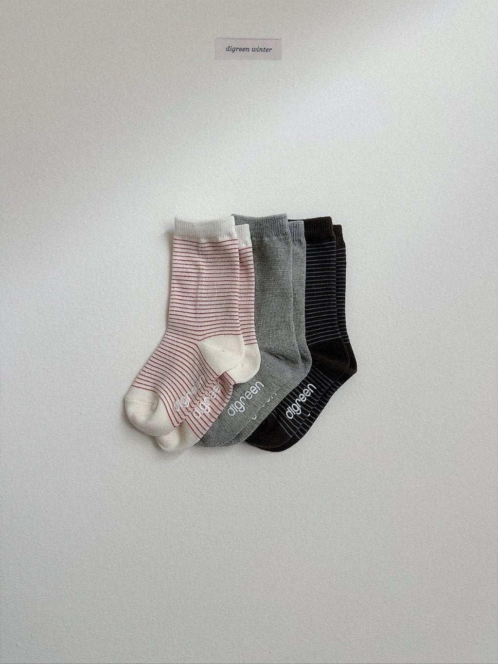 [digreen] Walnut Socks Set