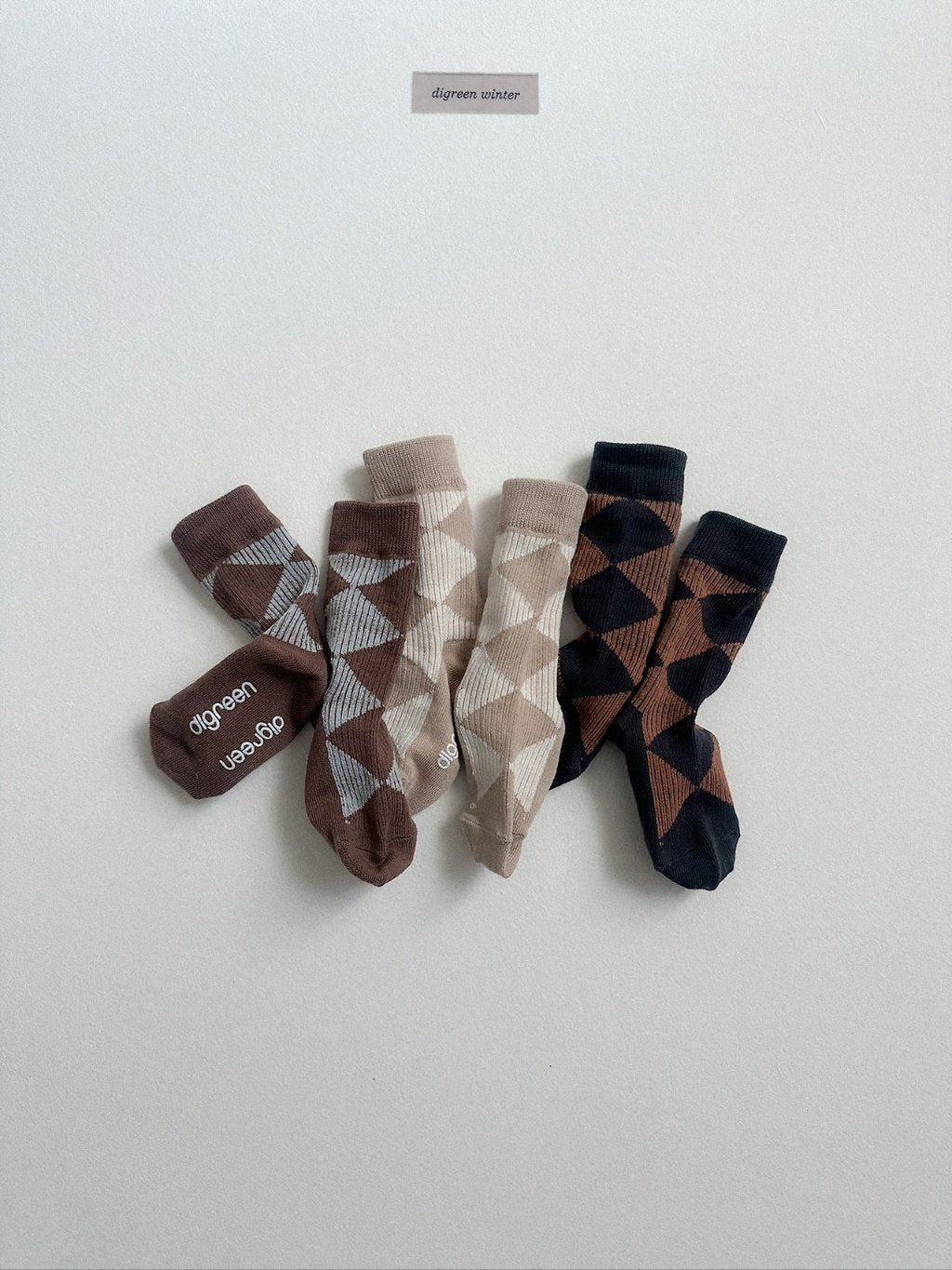 [digreen] Diamond Socks Set