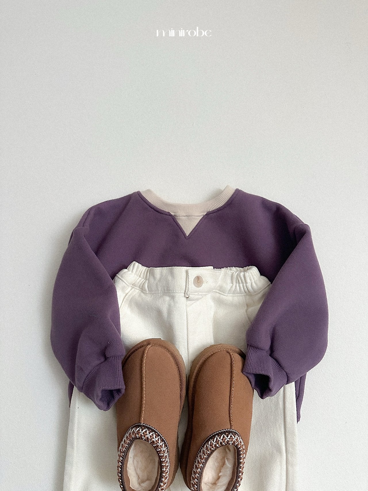 [minirobe] Two-Tone Sweatshirt