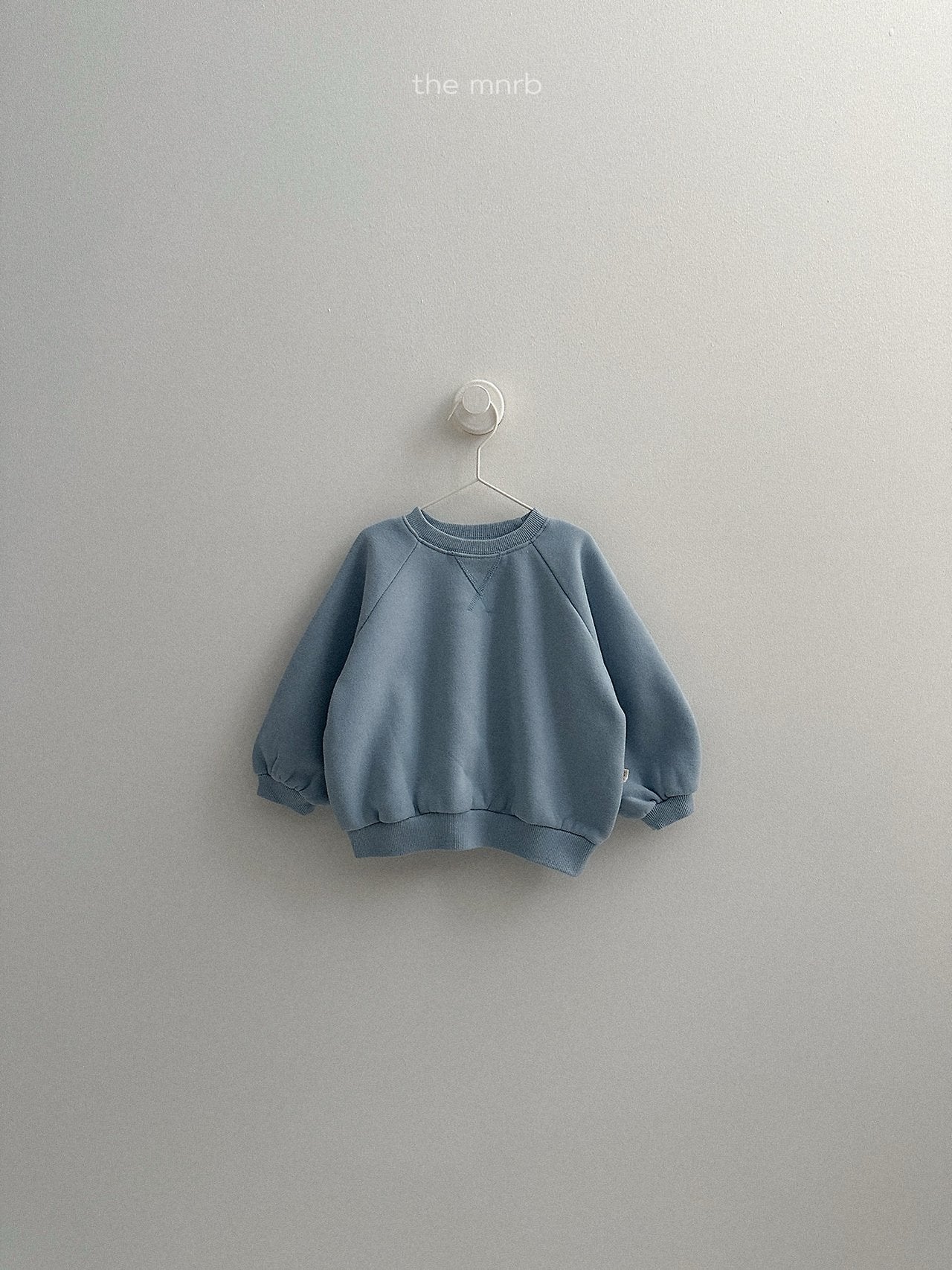 [minirobe] Raglan rounded sweatshirt