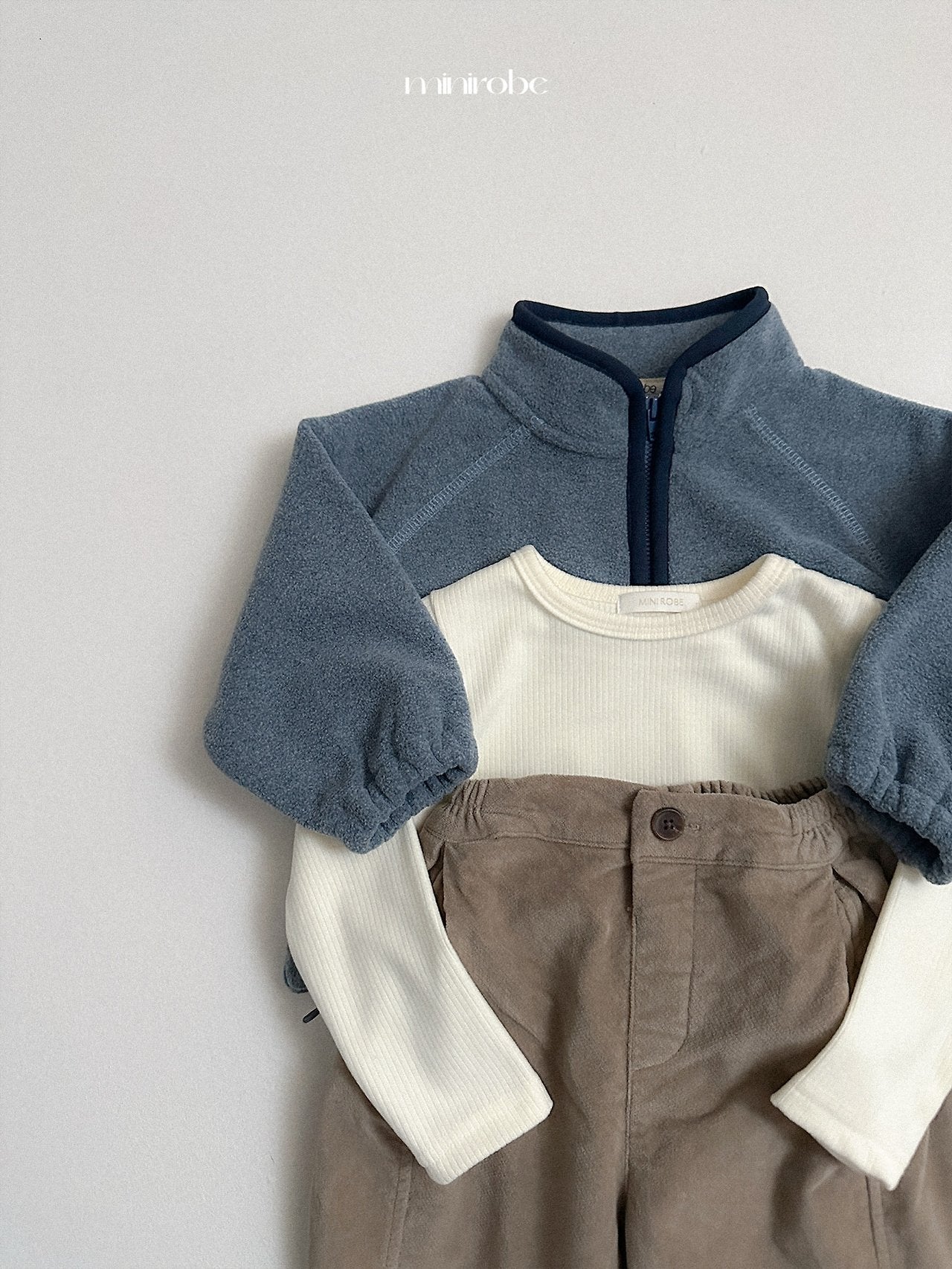 [minirobe] Two-tone fleece half zip