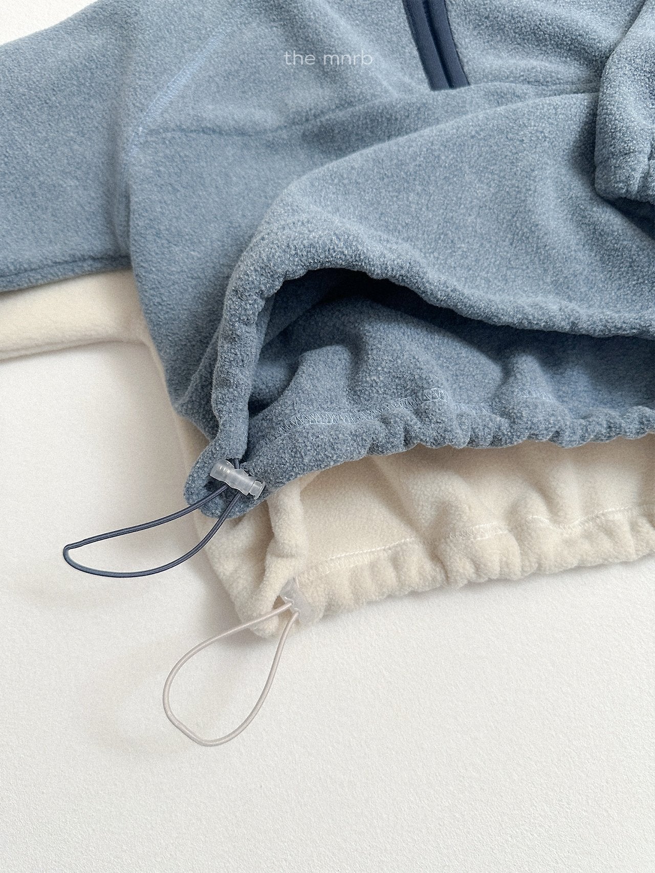 [minirobe] Two-tone fleece half zip