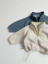[minirobe] Two-tone fleece half zip