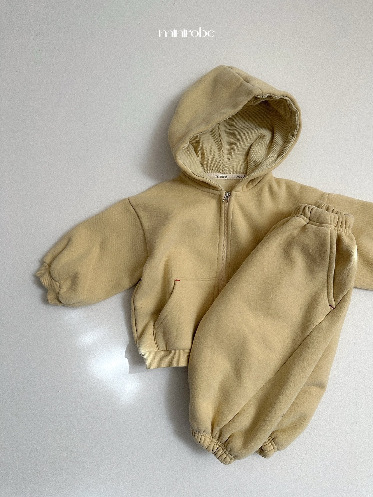 [minirobe] Barrel zip-up hoodie