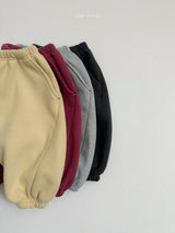 [minirobe] Barrel jogger pants