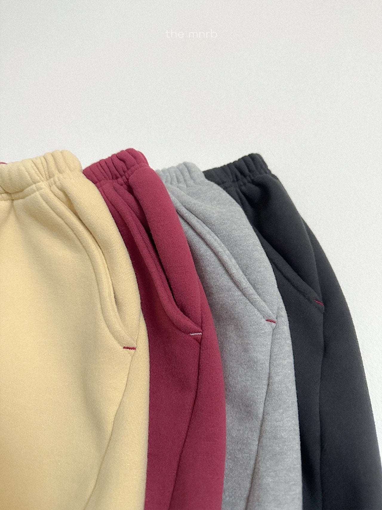 [minirobe] Barrel jogger pants