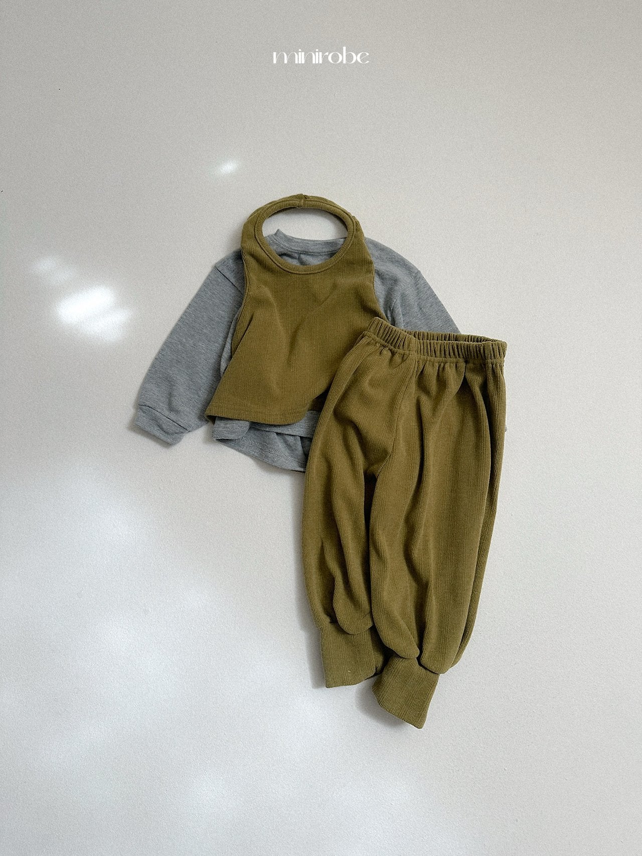 [minirobe] Loose basic tee