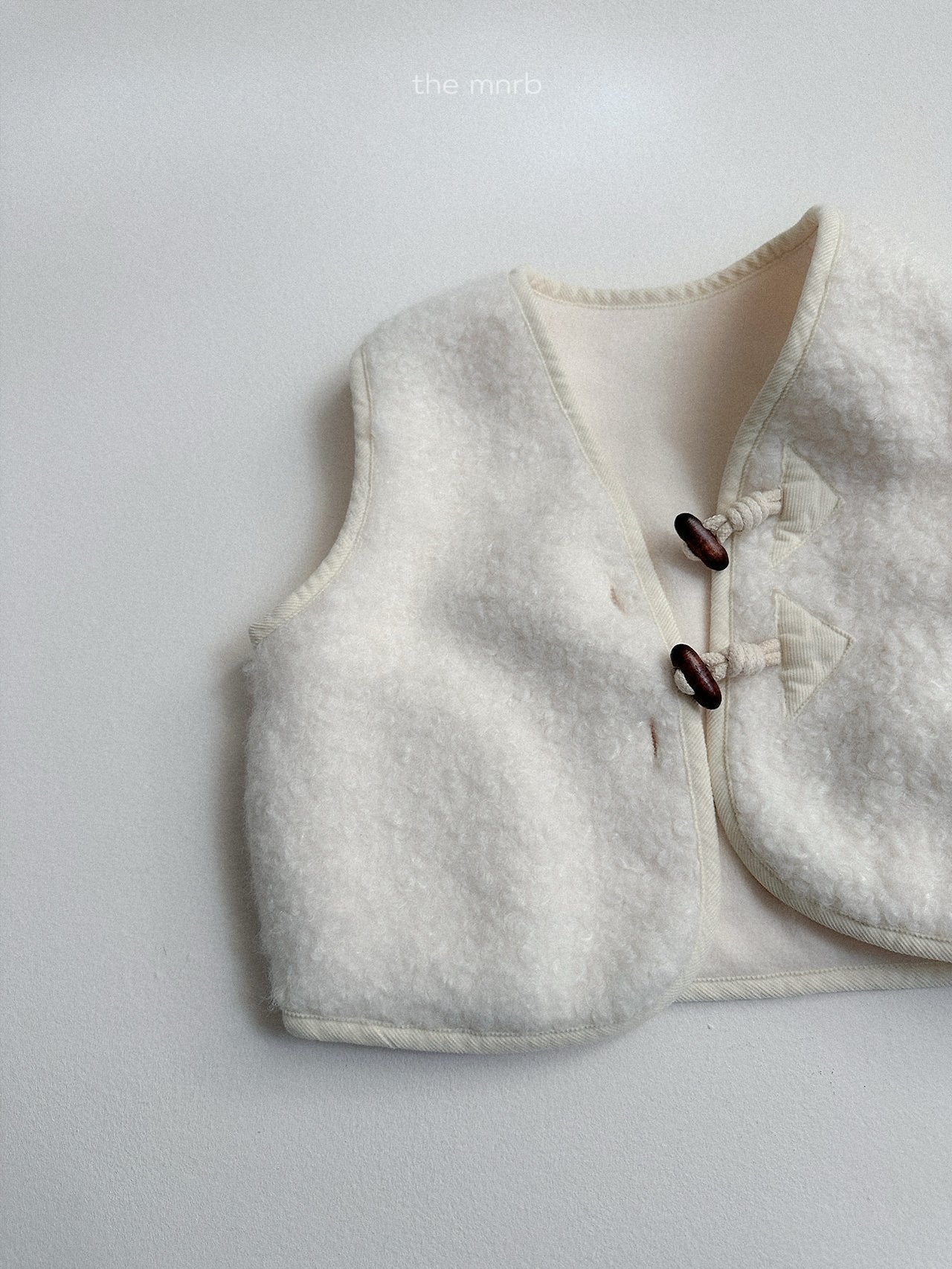[minirobe] Dumble toggle vest