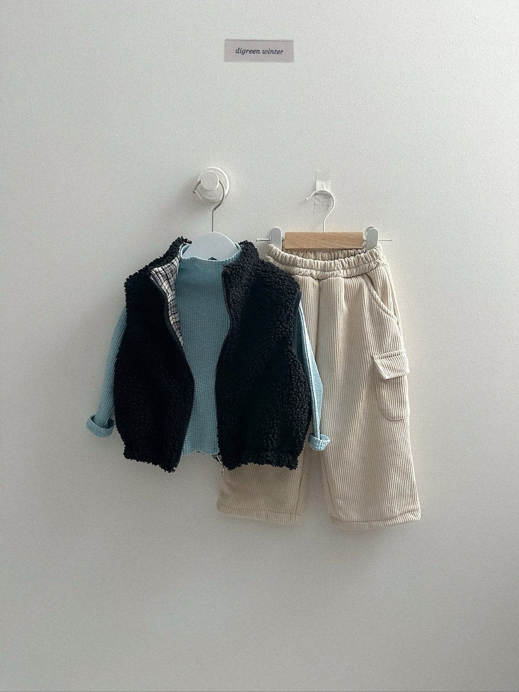 [digreen] Reversible Check Vest