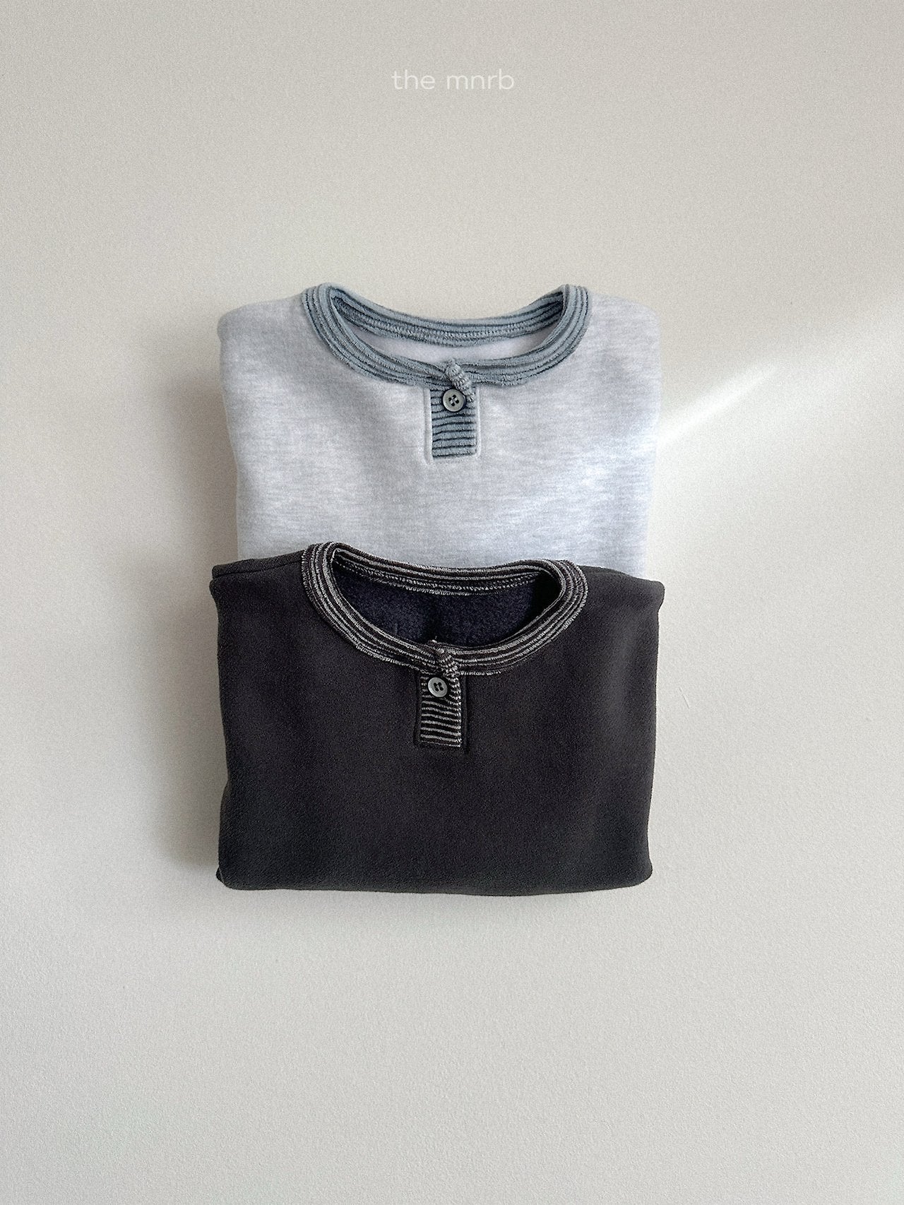 [minirobe] Popo placket sweatshirt