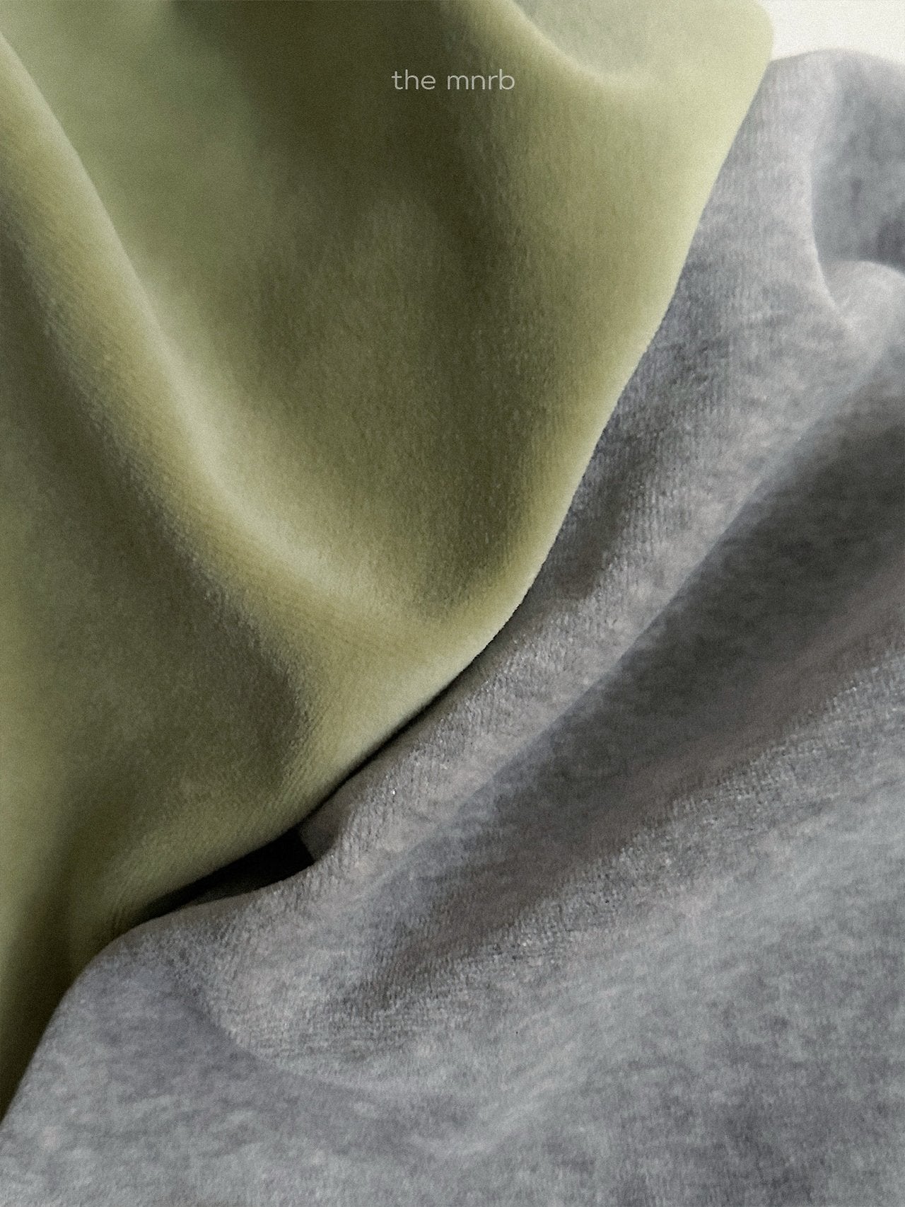 [minirobe] Velour uneck sweatshirt