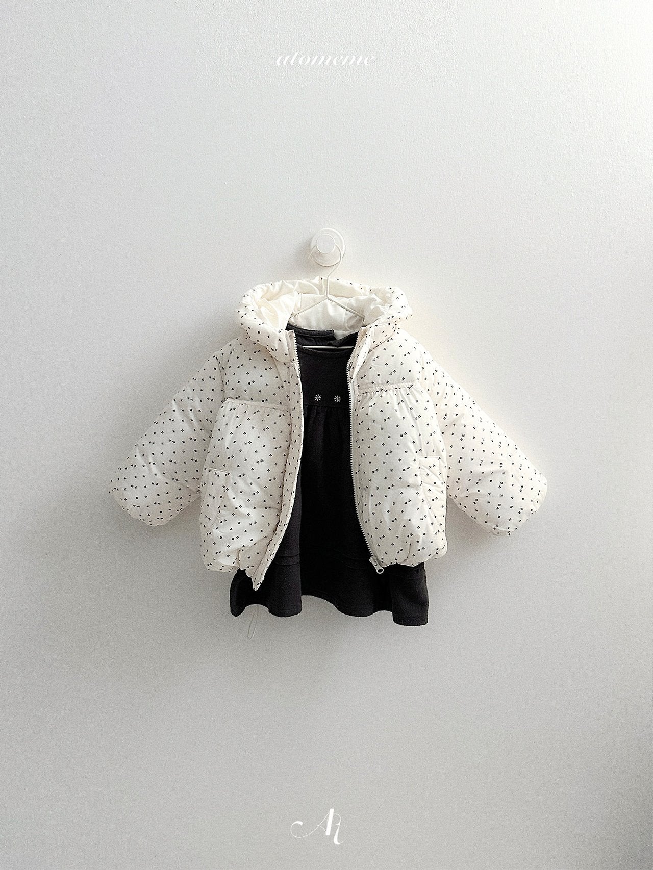 [atomeme] Ecru Padding Jumper