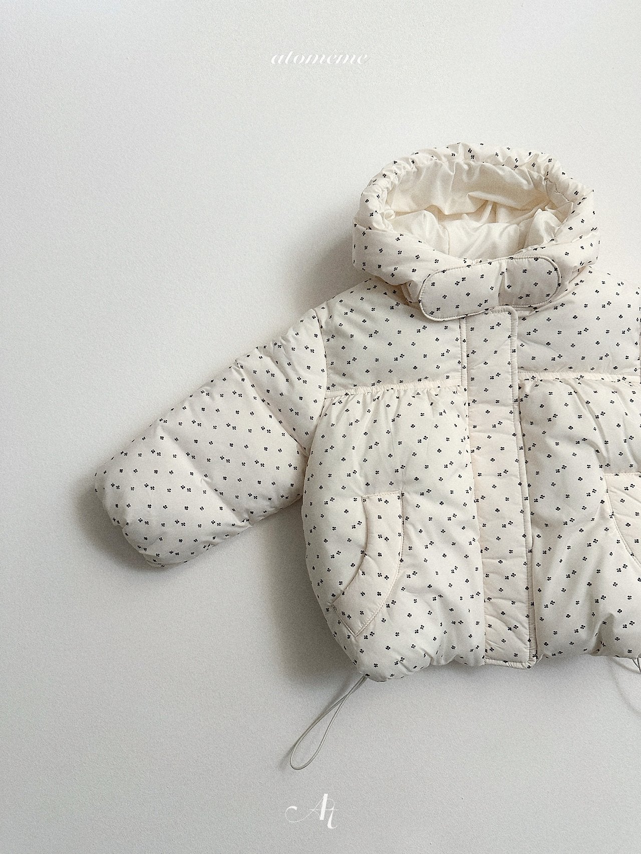 [atomeme] Ecru Padding Jumper