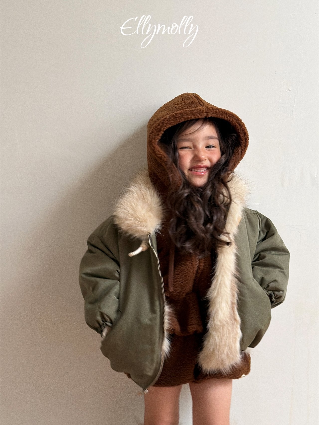 [ELLY MOLLY] Eskimo fur jumper