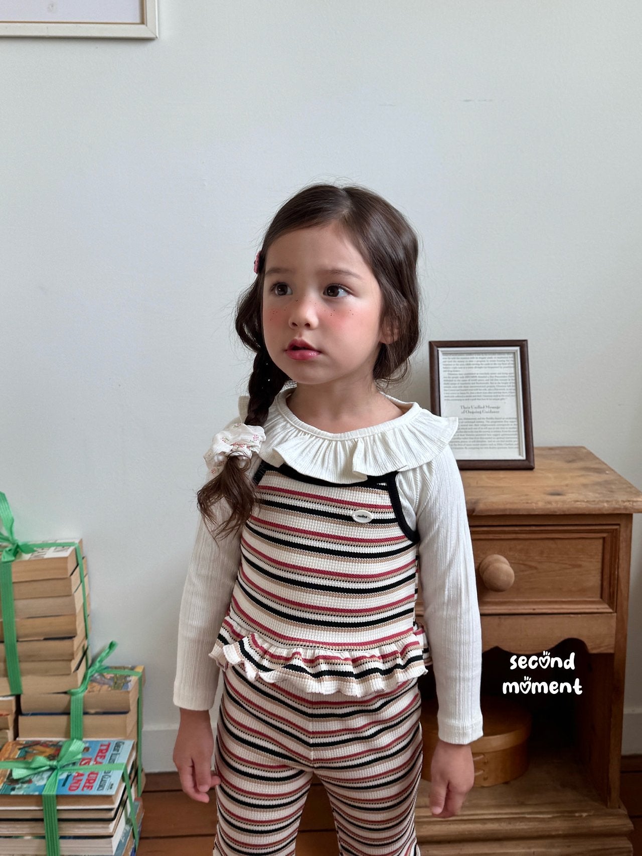 ［second moment］Frill collar rib tops