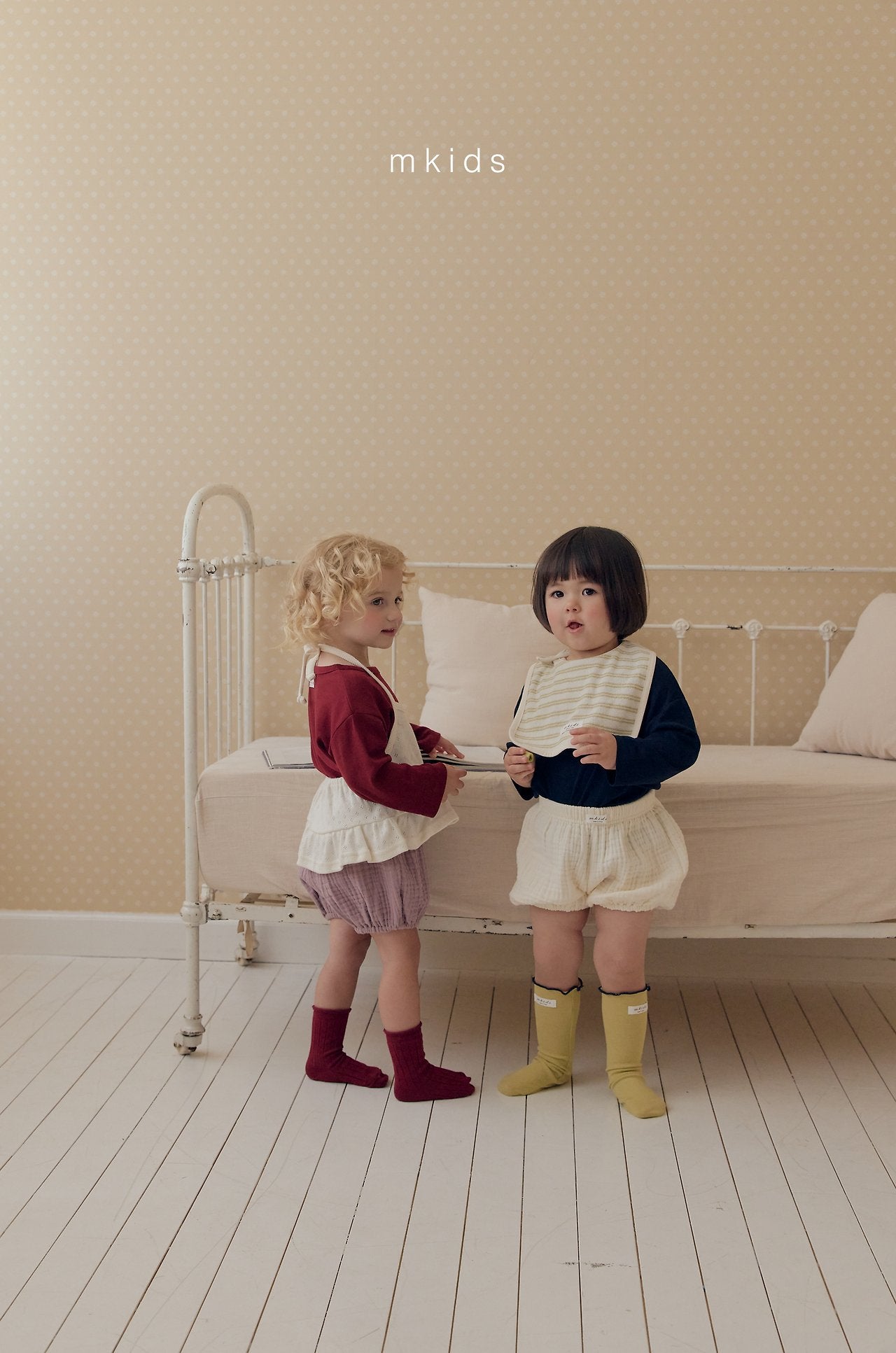 ［mkids］Eyelet halter bustier