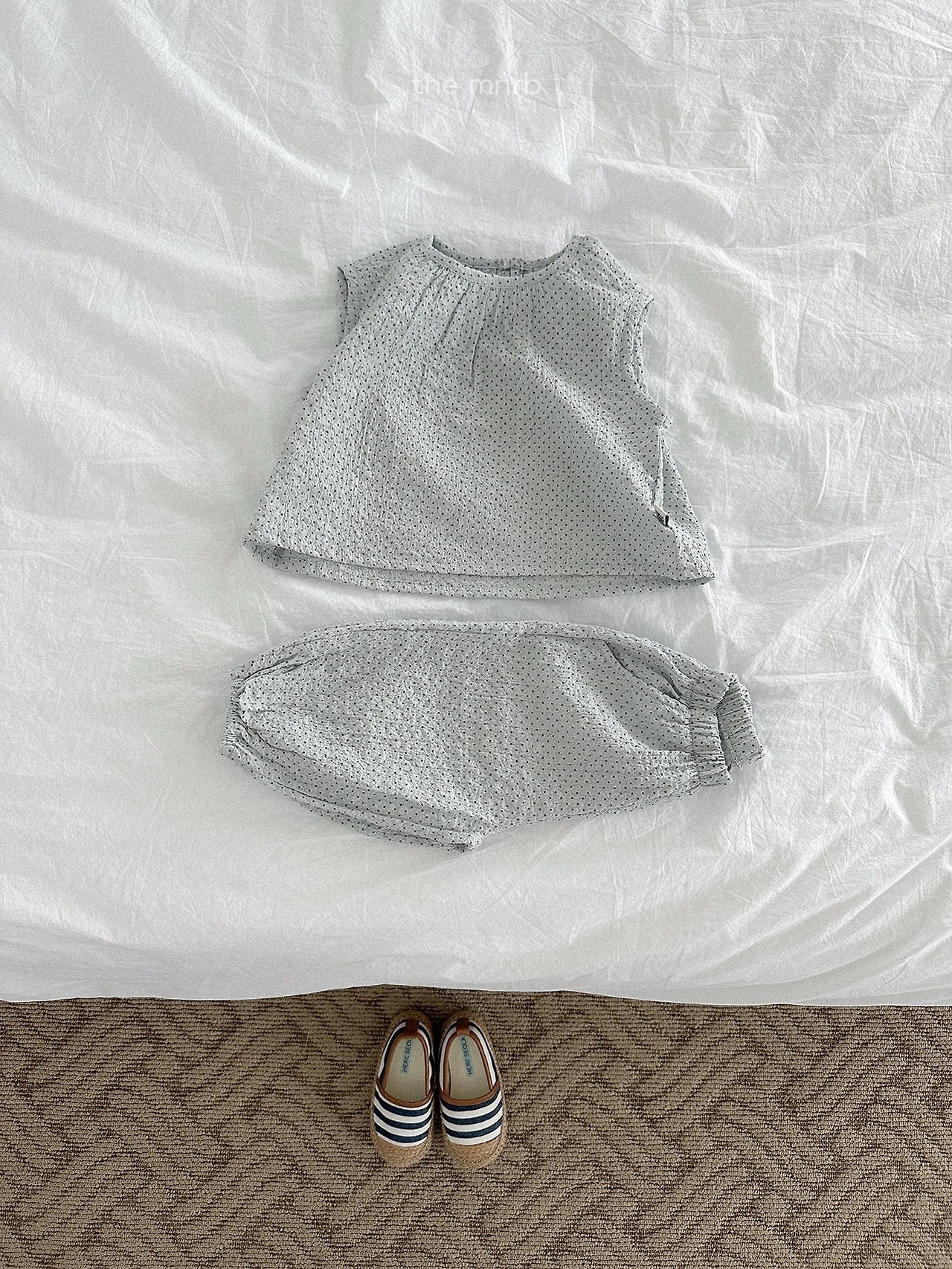 ［minirobe］Dot crinkle blouse