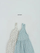 ［puipui］Flower camisole one-piece