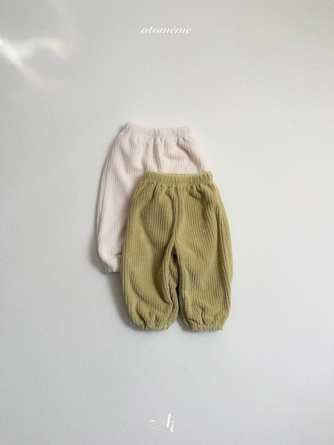 [atomeme] Buttering Fleece Pants
