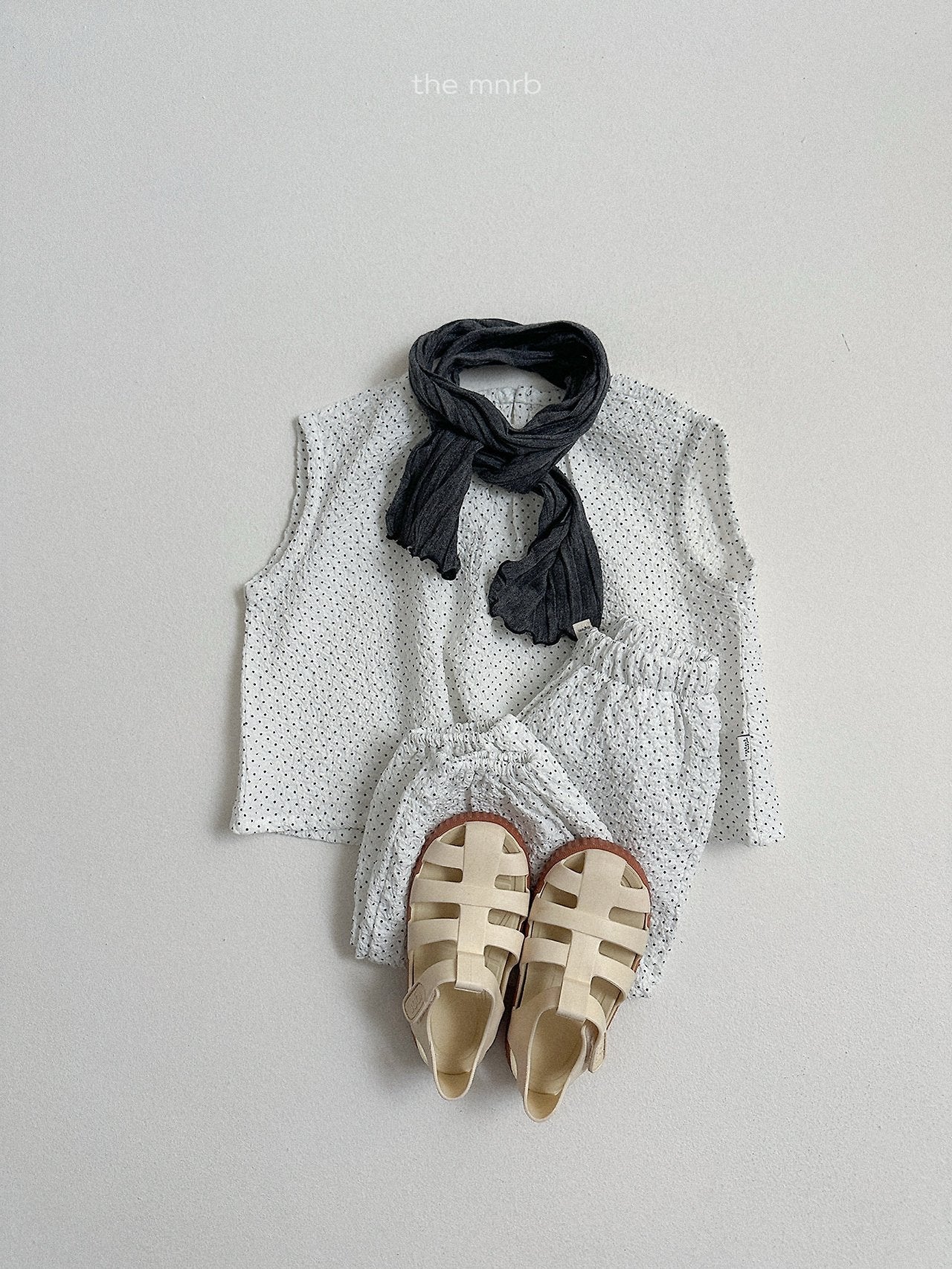 ［minirobe］Dot crinkle blouse