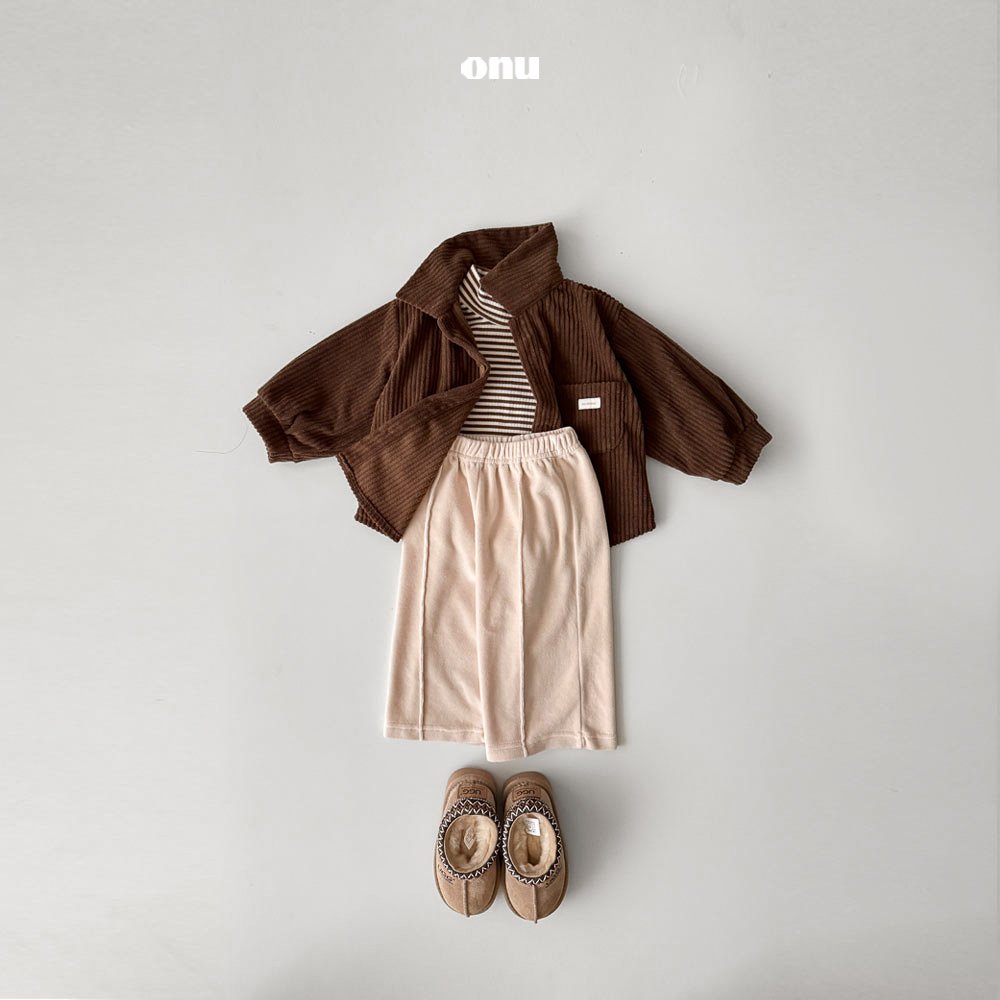 ［onu］Velvet tuck pants