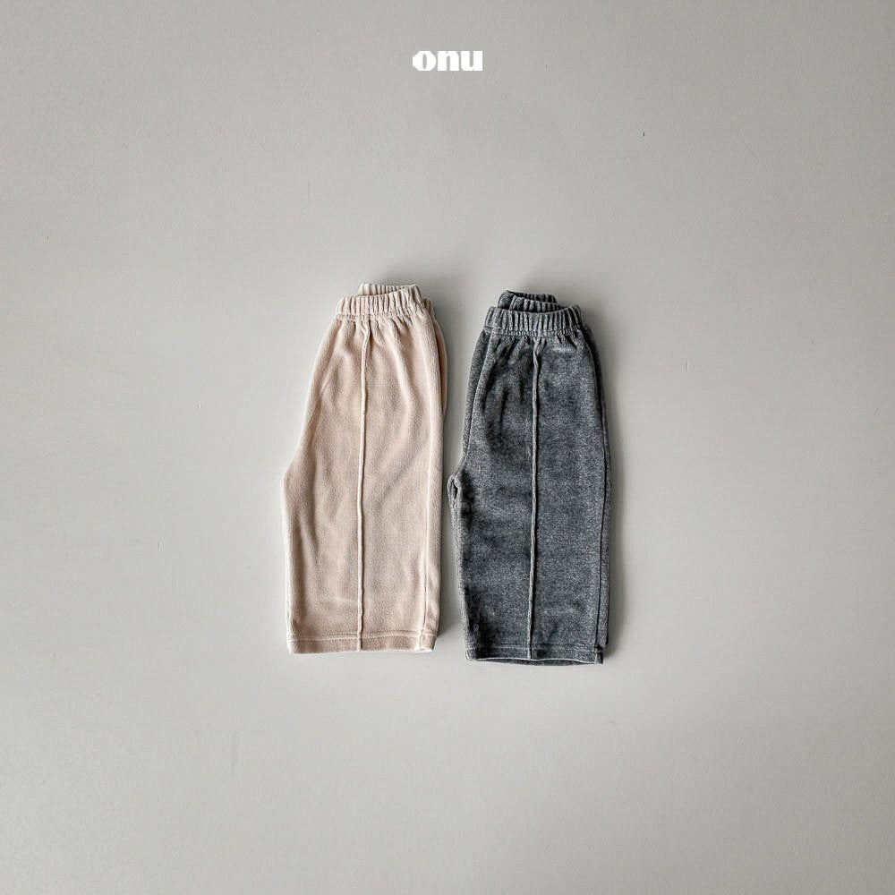 ［onu］Velvet tuck pants