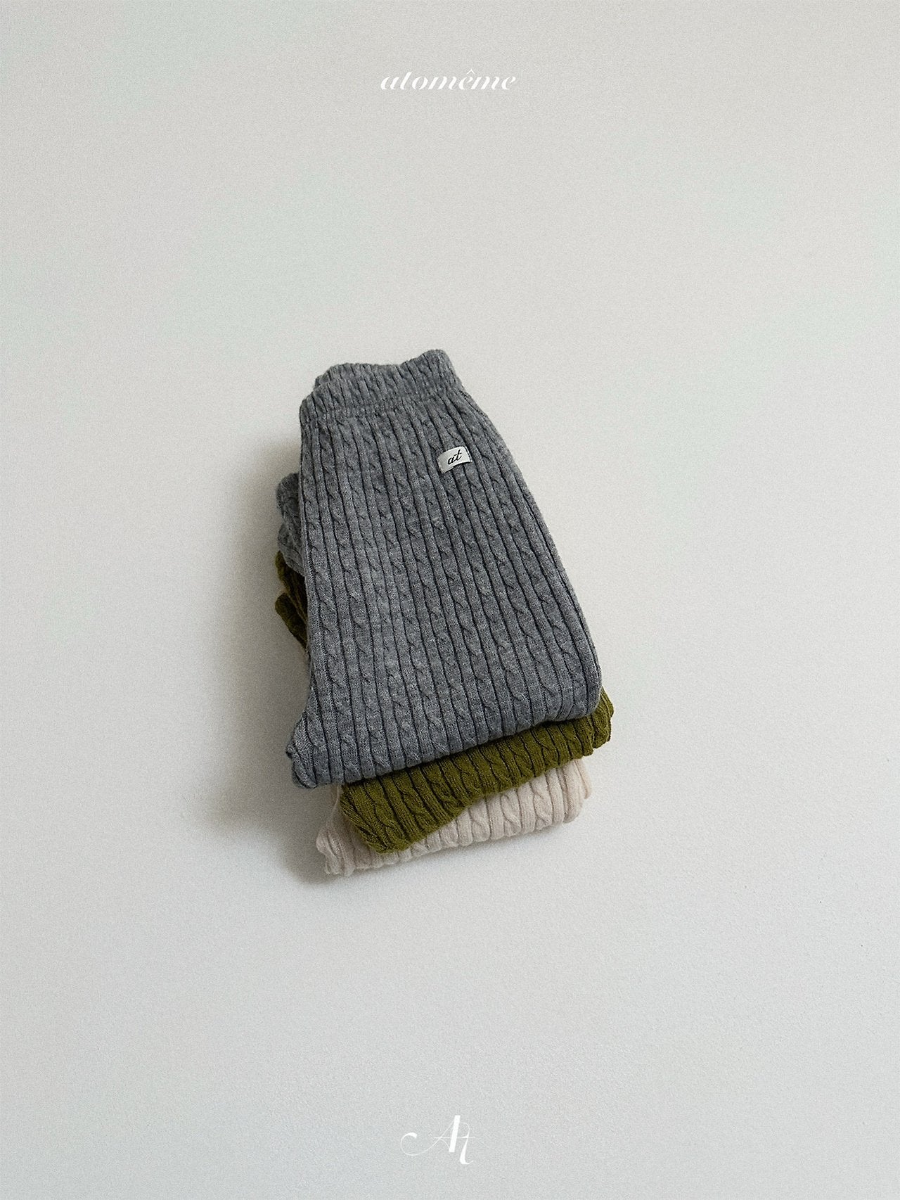 [atomeme] Have Knit Pants