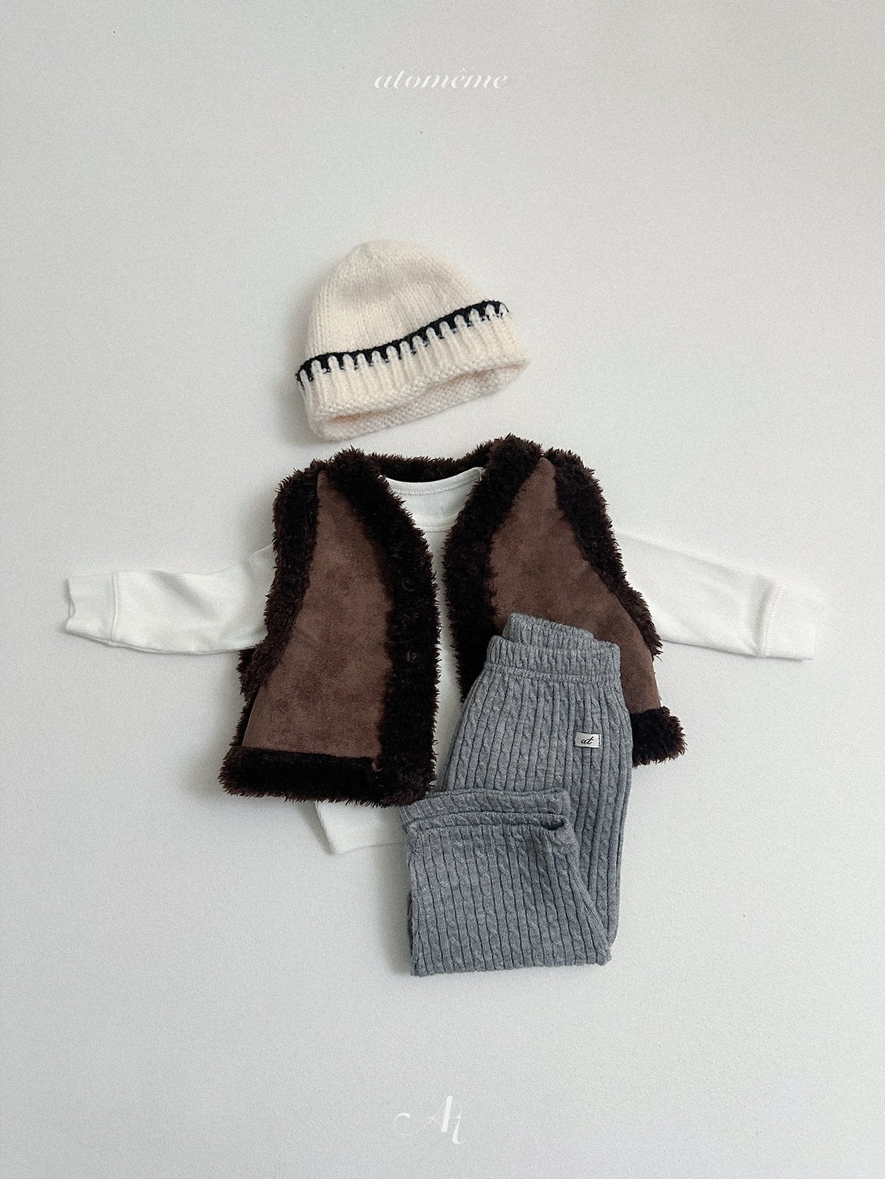 [atomeme] Have Knit Pants