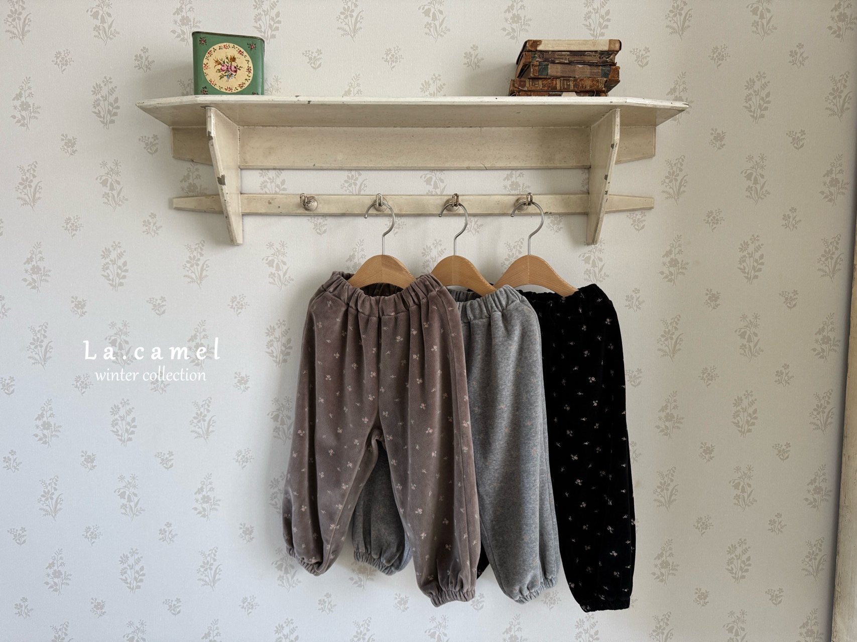 ［La.camel］Velvet flower pants