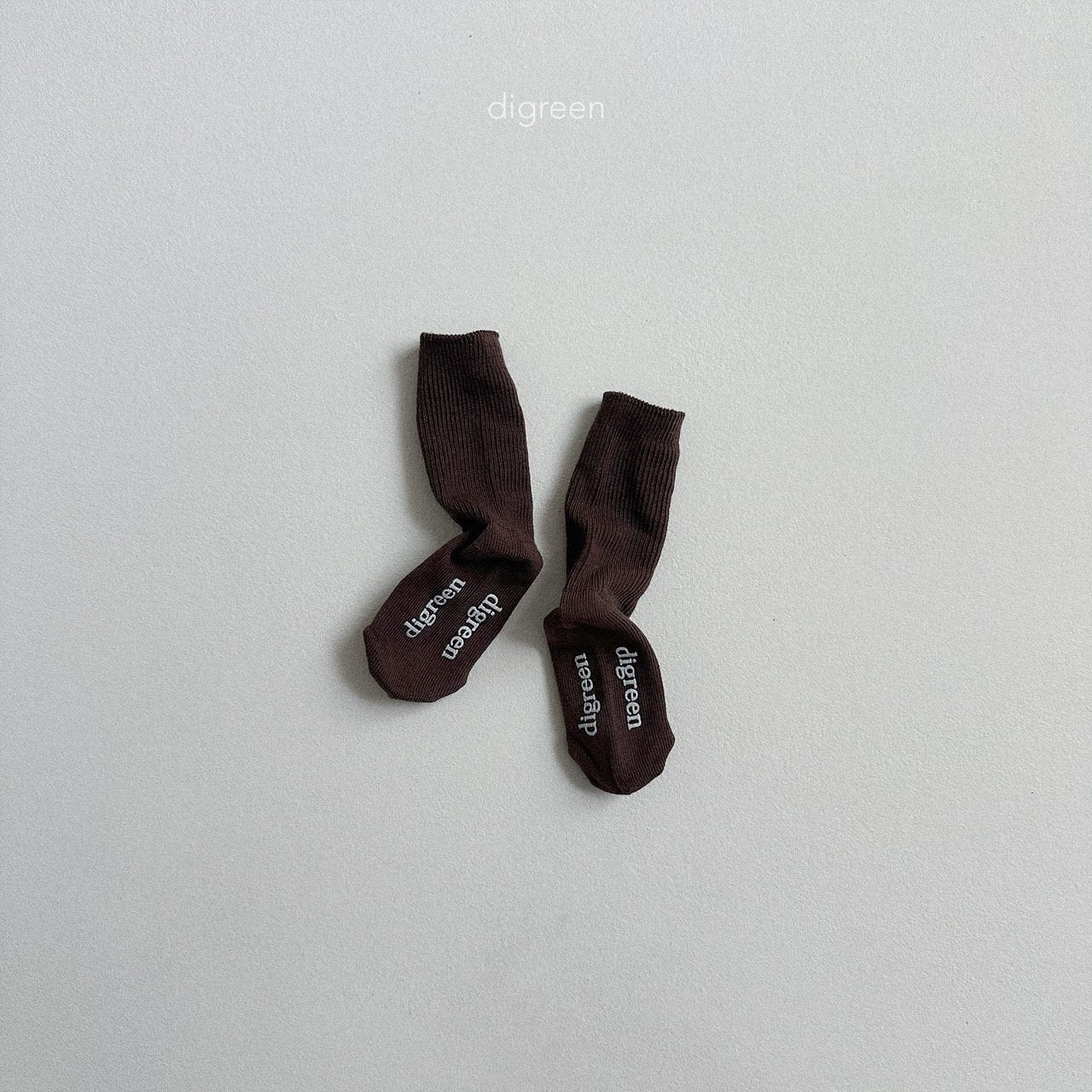 ［digreen］Olive socks set