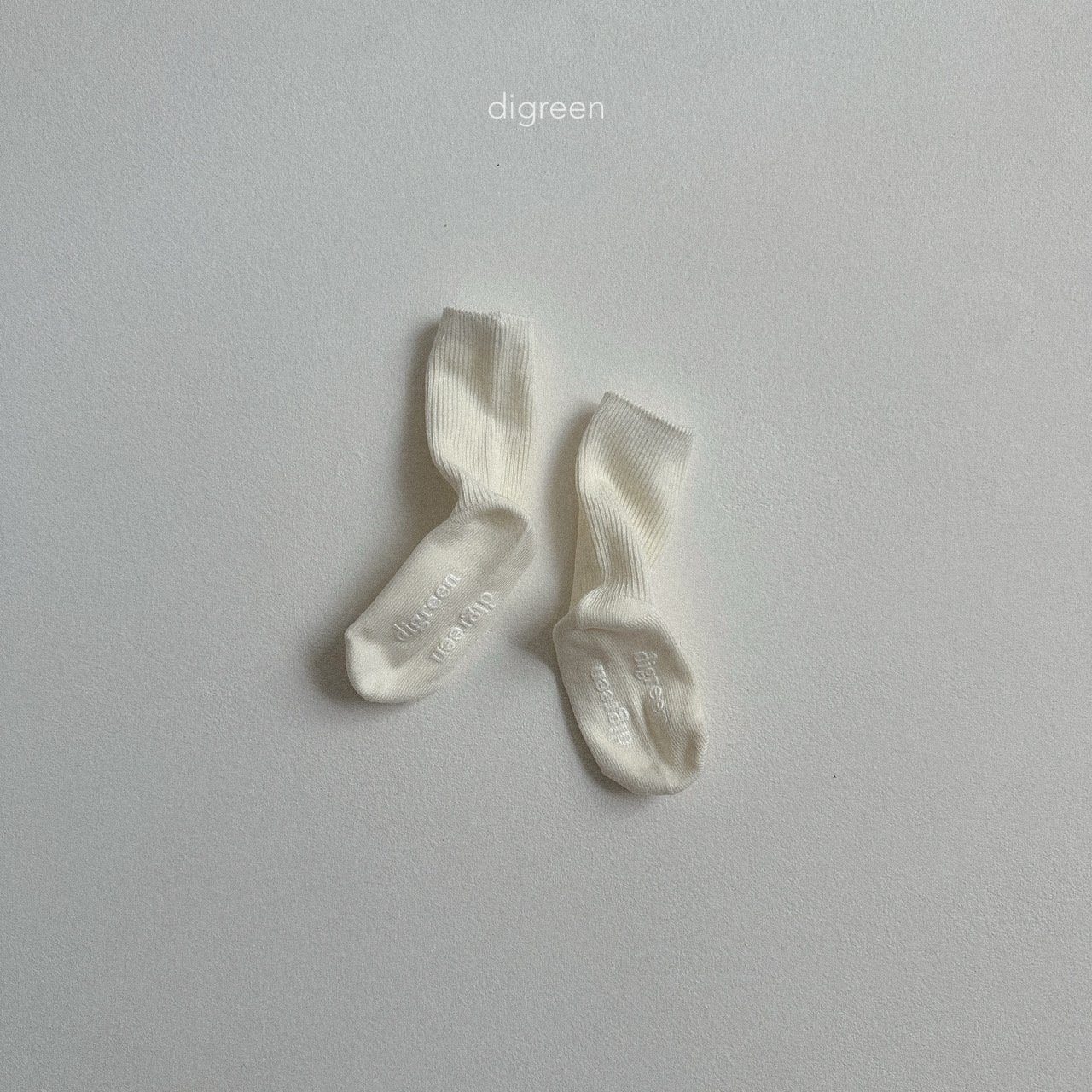 ［digreen］Olive socks set
