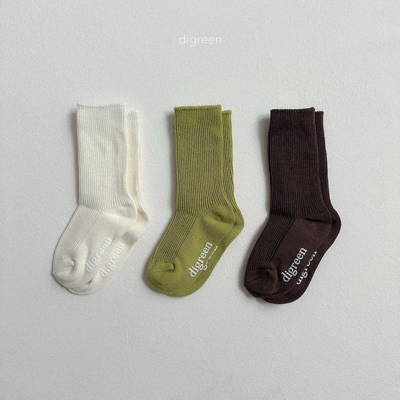 ［digreen］Olive socks set